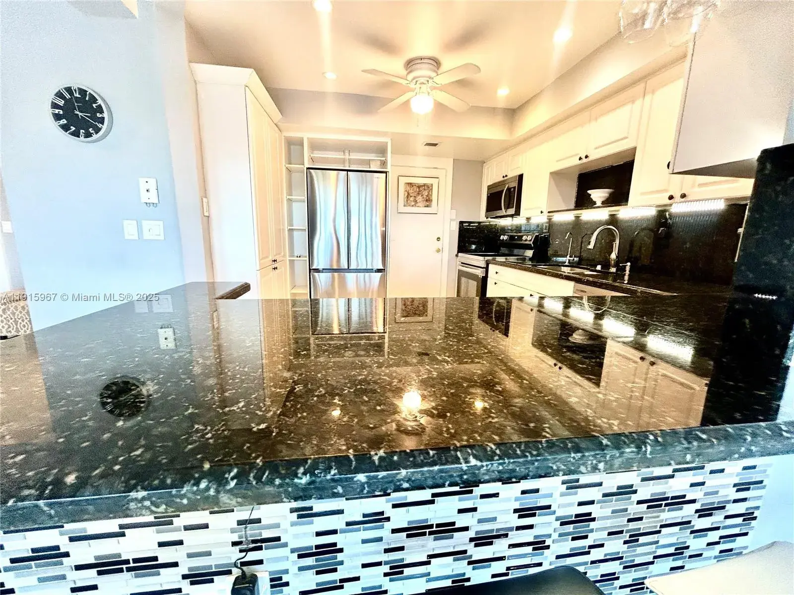 200 Diplomat Pkwy # 721, Hallandale Beach FL 33009