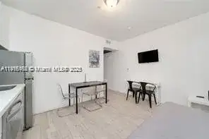 820 15th St # 104, Miami Beach FL 33139 photo 4