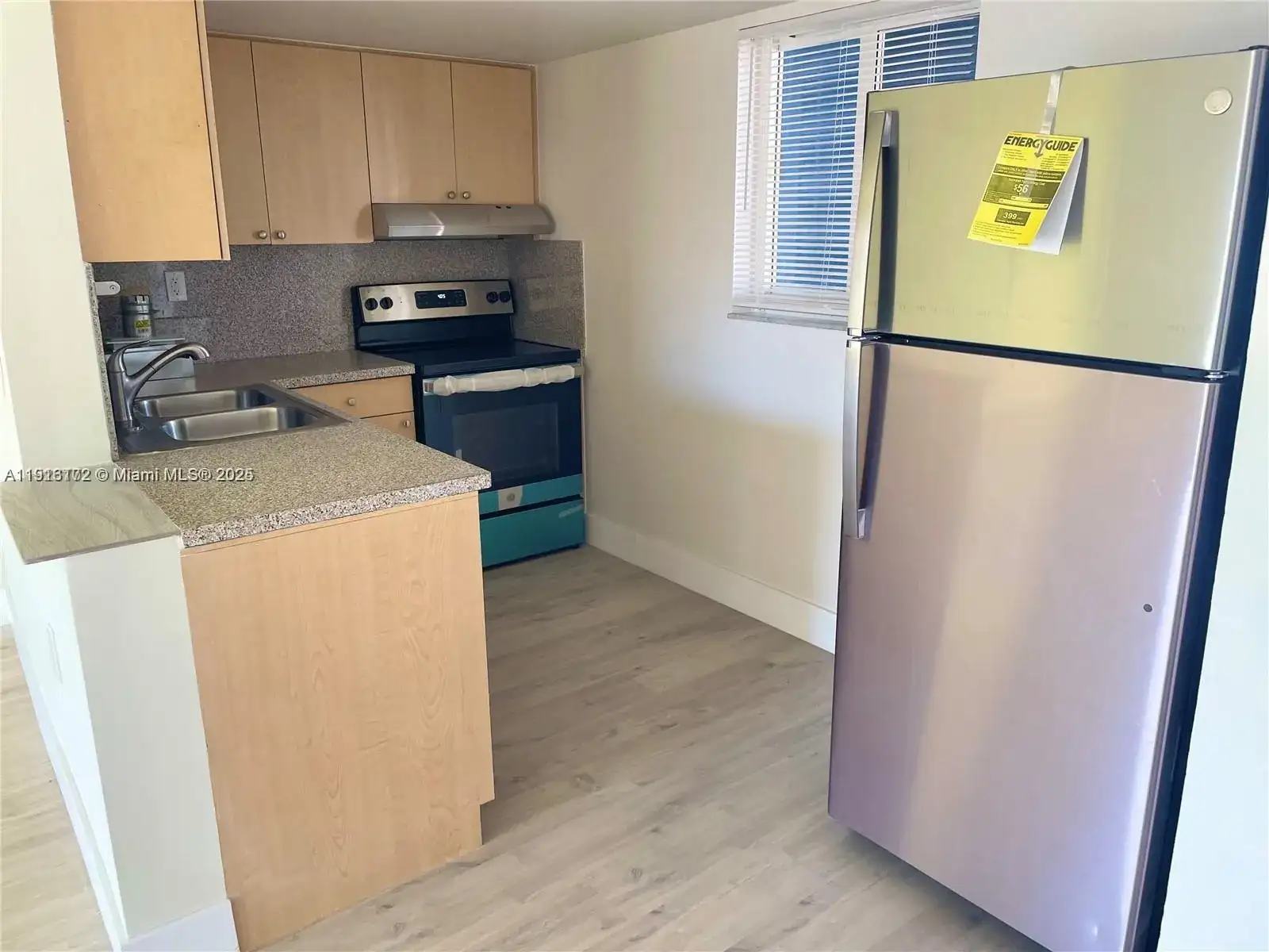 3626 NE 168th St # 605, North Miami Beach FL 33160 photo 2