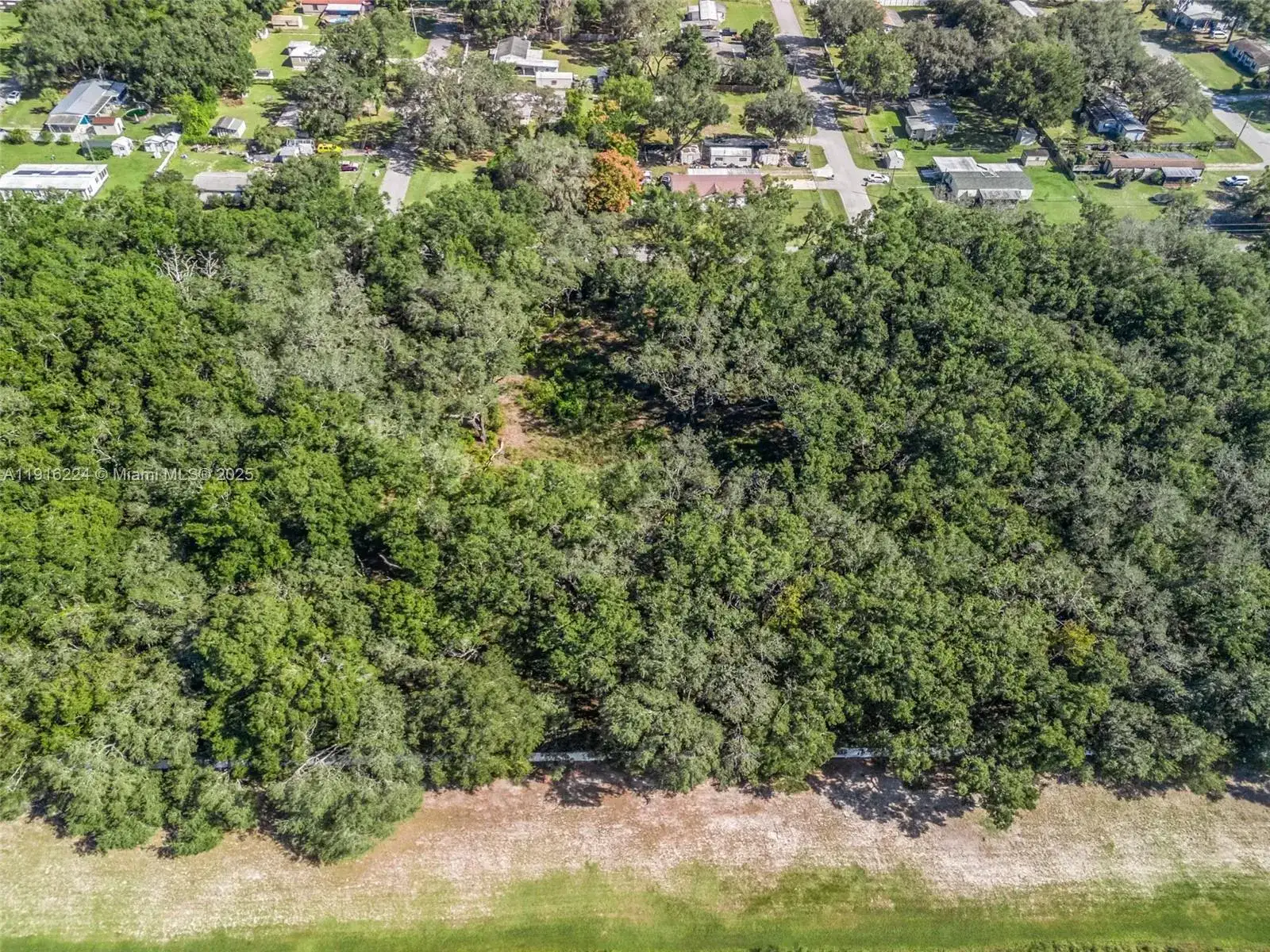 SE 99th AVE, Other City - In The State Of Florida FL 34491 photo 5