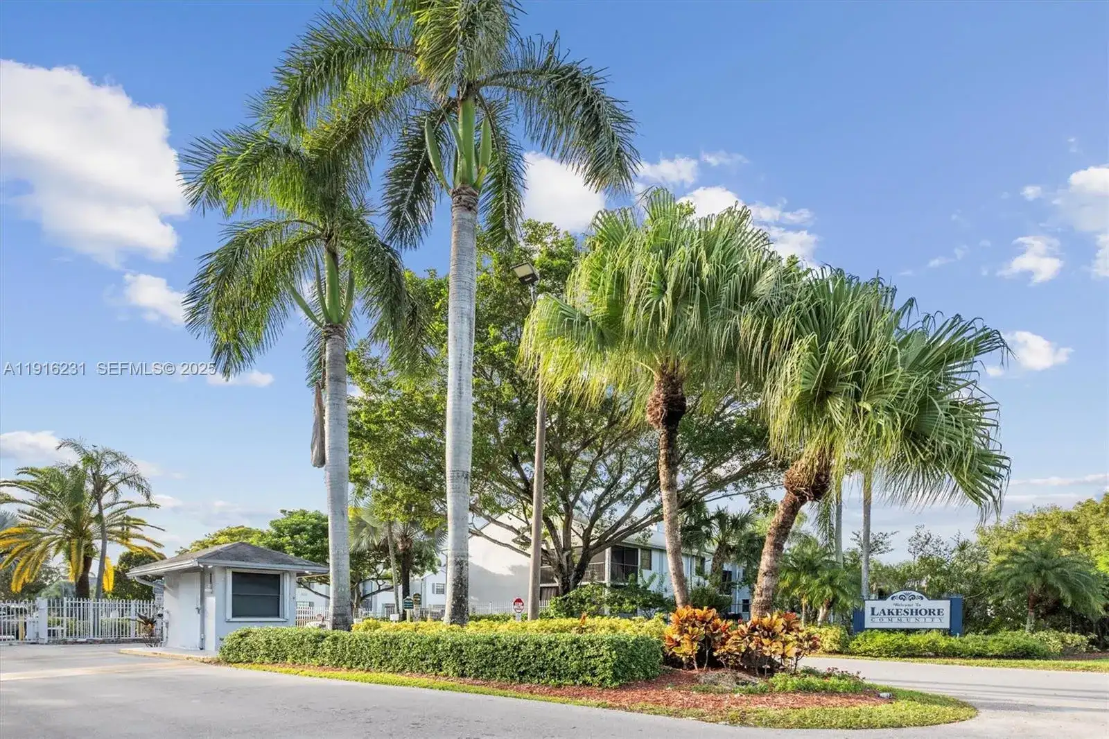 1042 Adams Ave # 1042A, Homestead FL 33034 photo 2