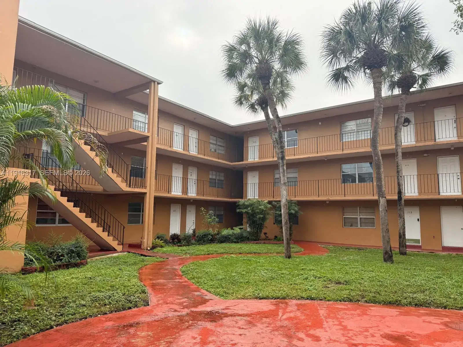 1280 W 54th St # 316b, Hialeah FL 33012 photo 4
