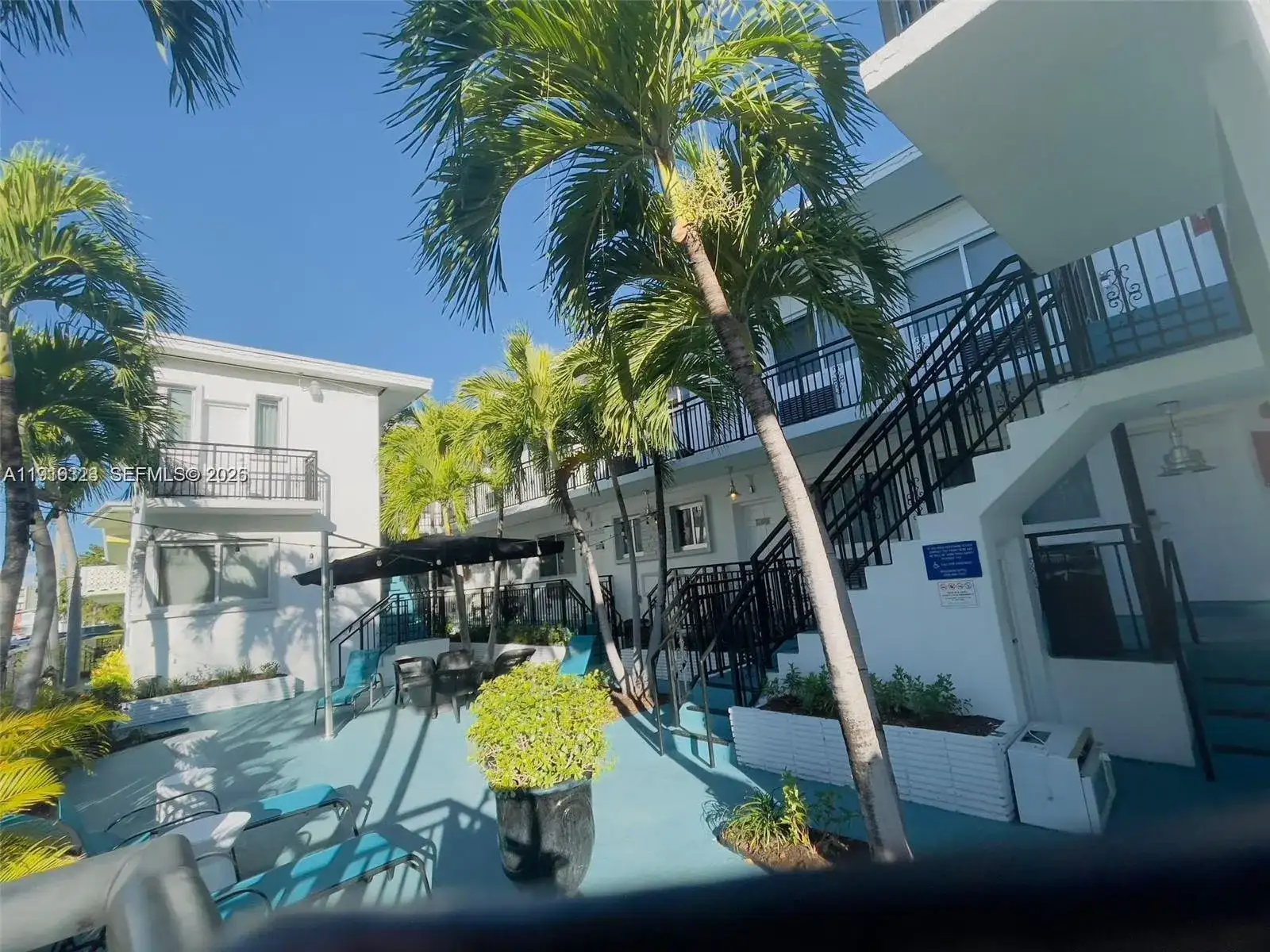 8100 Harding Ave # 513, Miami Beach FL 33141 photo 2