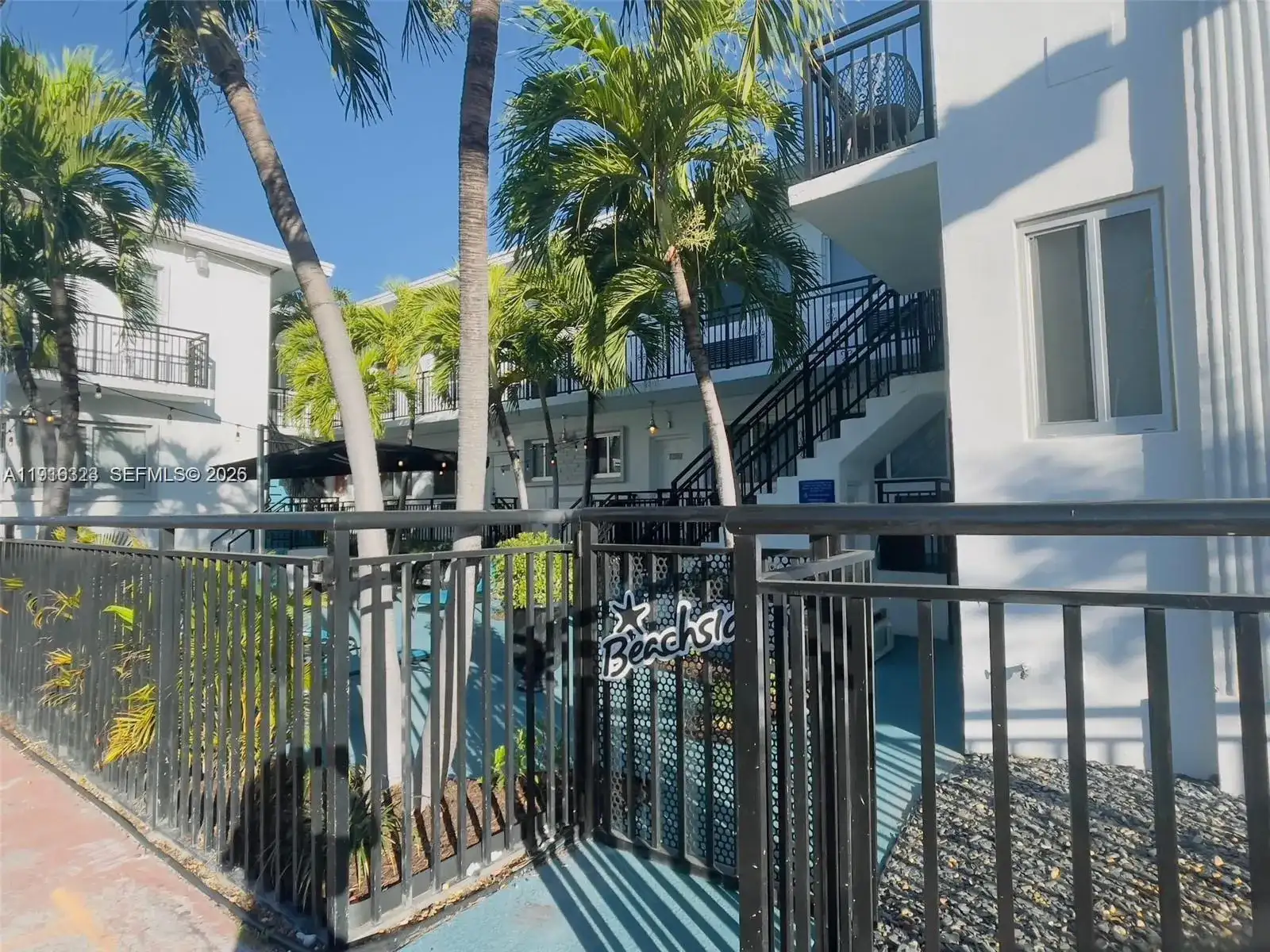 8100 Harding Ave # 513, Miami Beach FL 33141 photo 5