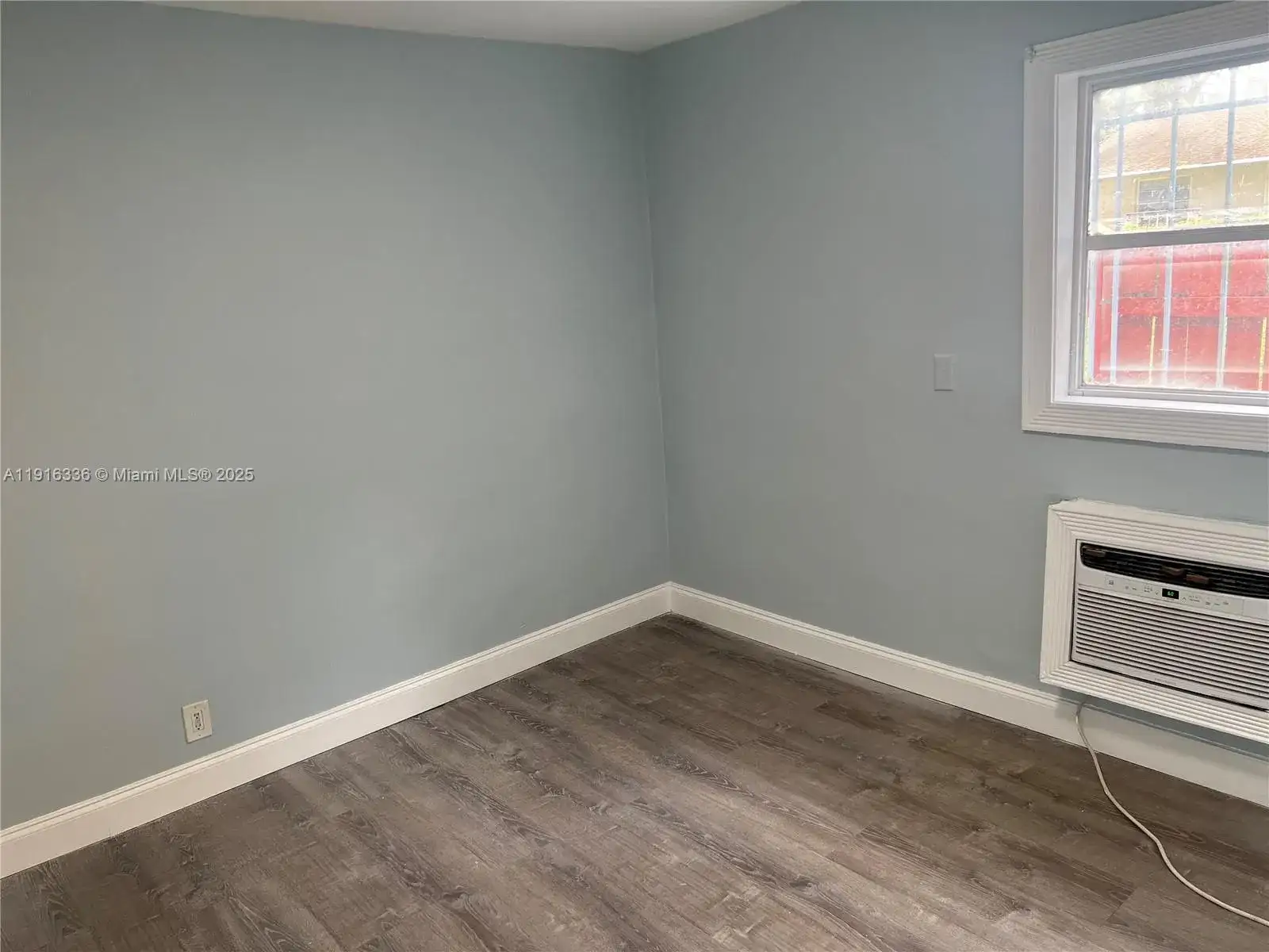 2118 N 19th Ave # 4, Hollywood FL 33020 photo 5