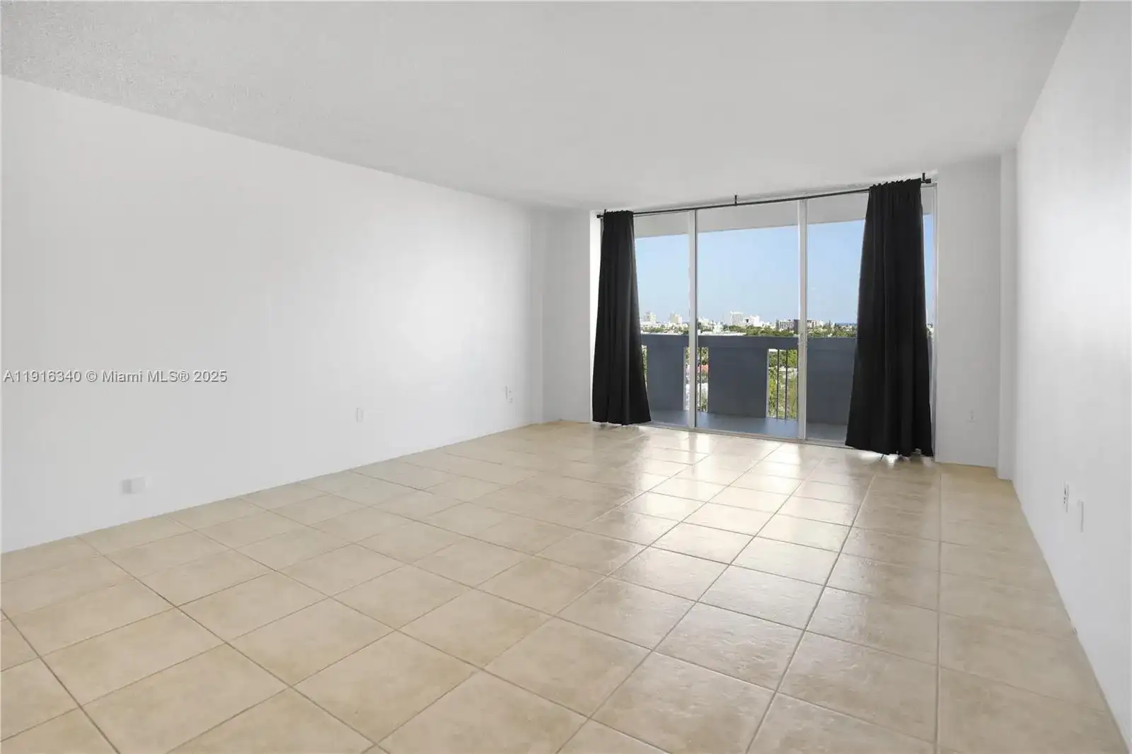 800 West Ave # 924, Miami Beach FL 33139 photo 3