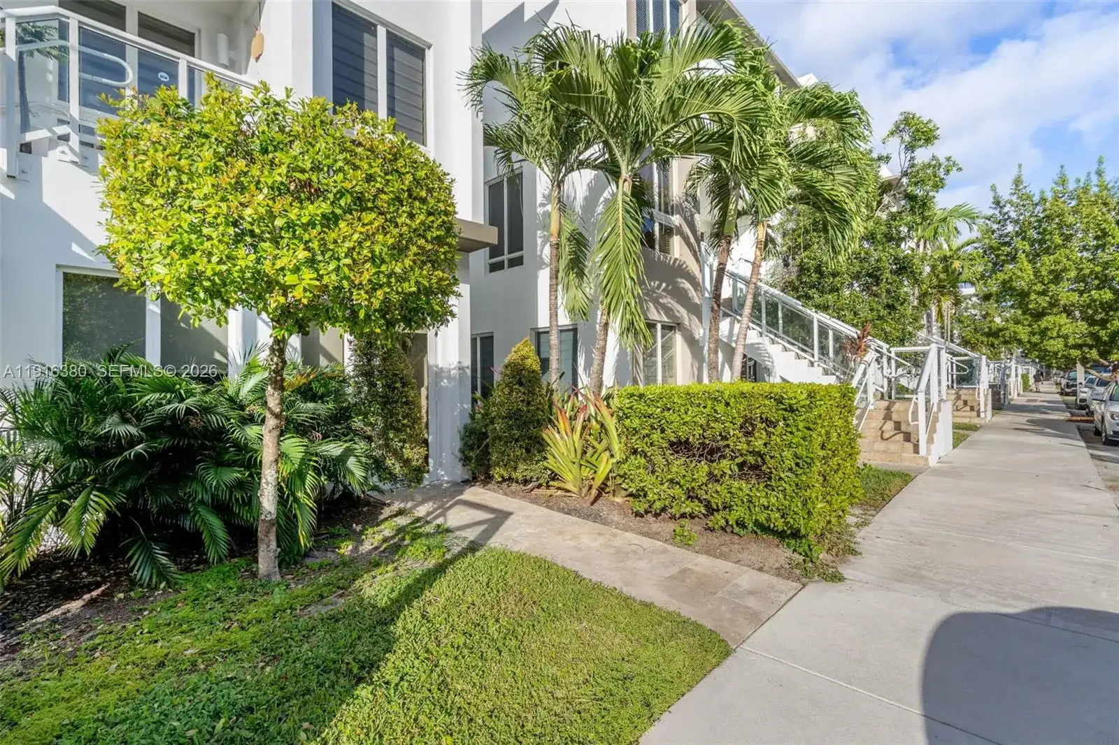 10305 NW 63rd Ter # 105, Doral FL 33178 photo 3