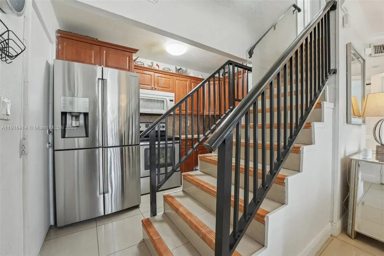 8001 W 6th Ave # M, Hialeah FL 33014 photo 4