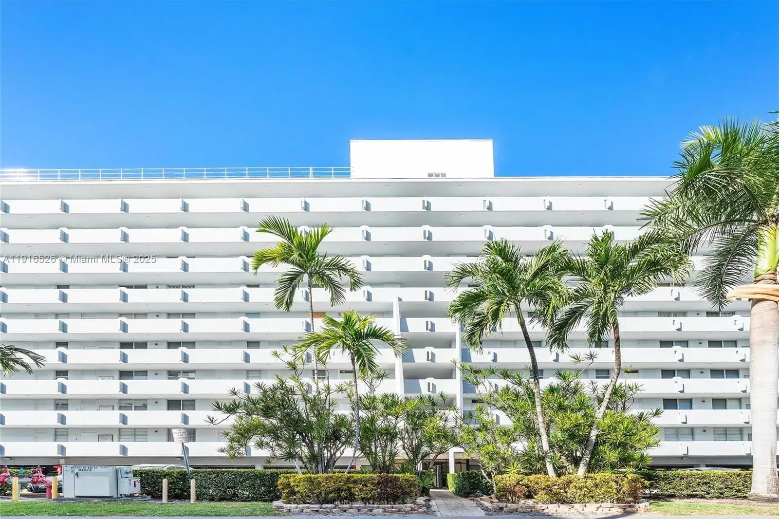 3703 NE 166th St # 808, North Miami Beach FL 33160 photo 2