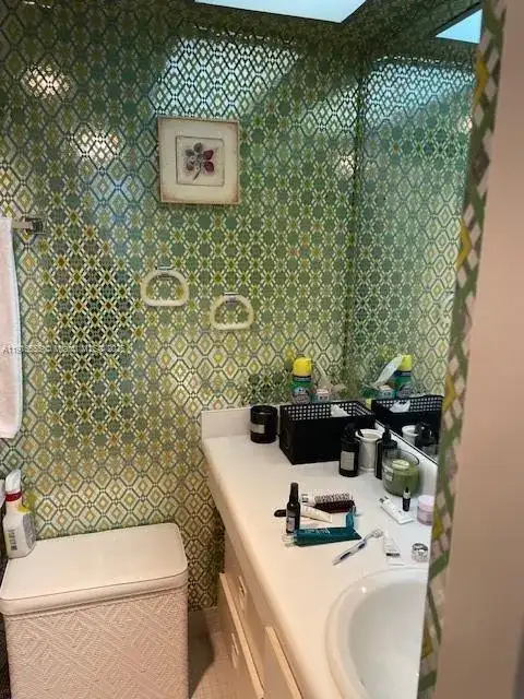 301 174th St # 1605, Sunny Isles Beach FL 33160 photo 3