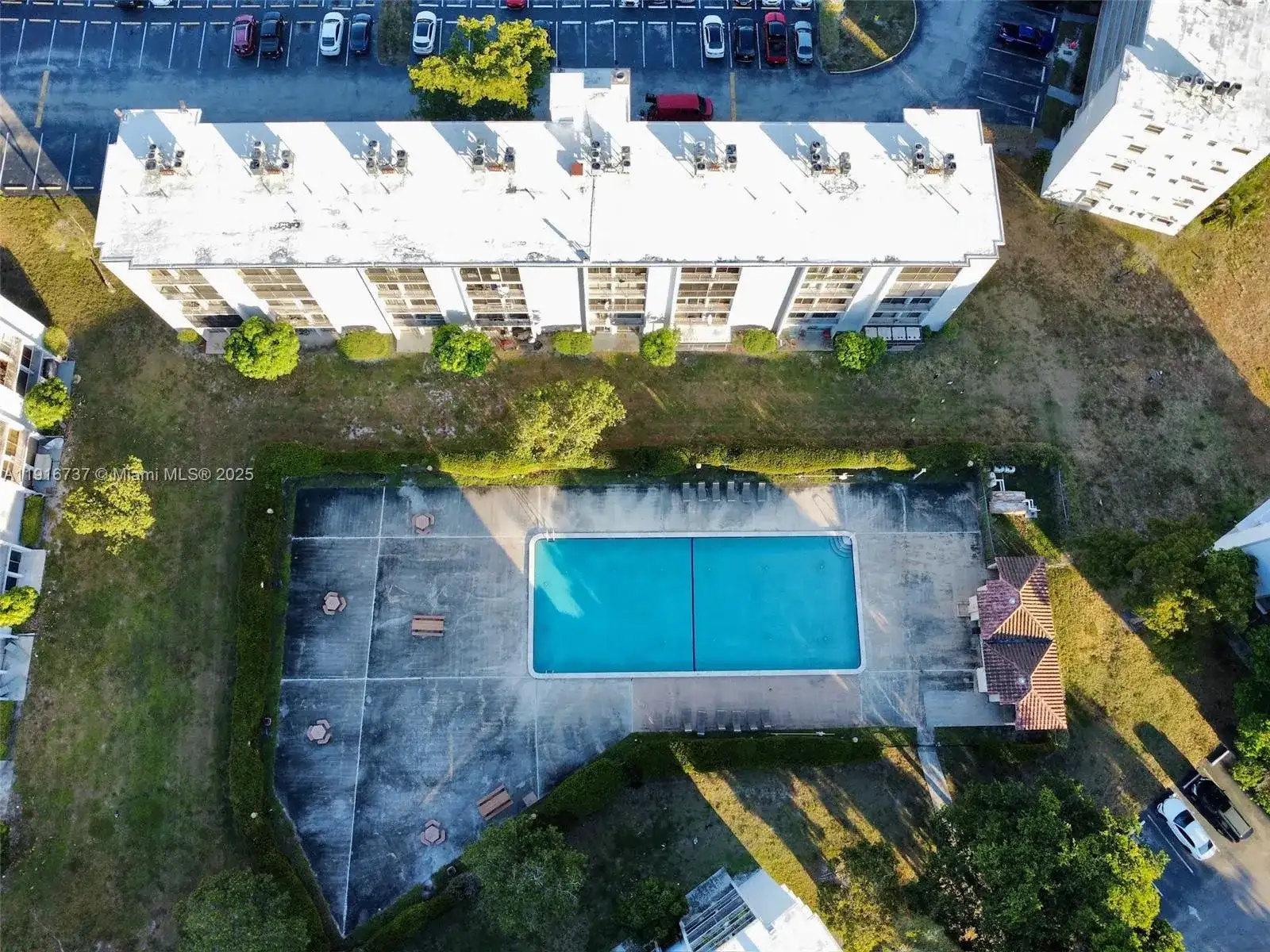 8730 N Sherman Cir # 407, Miramar FL 33025 photo 3