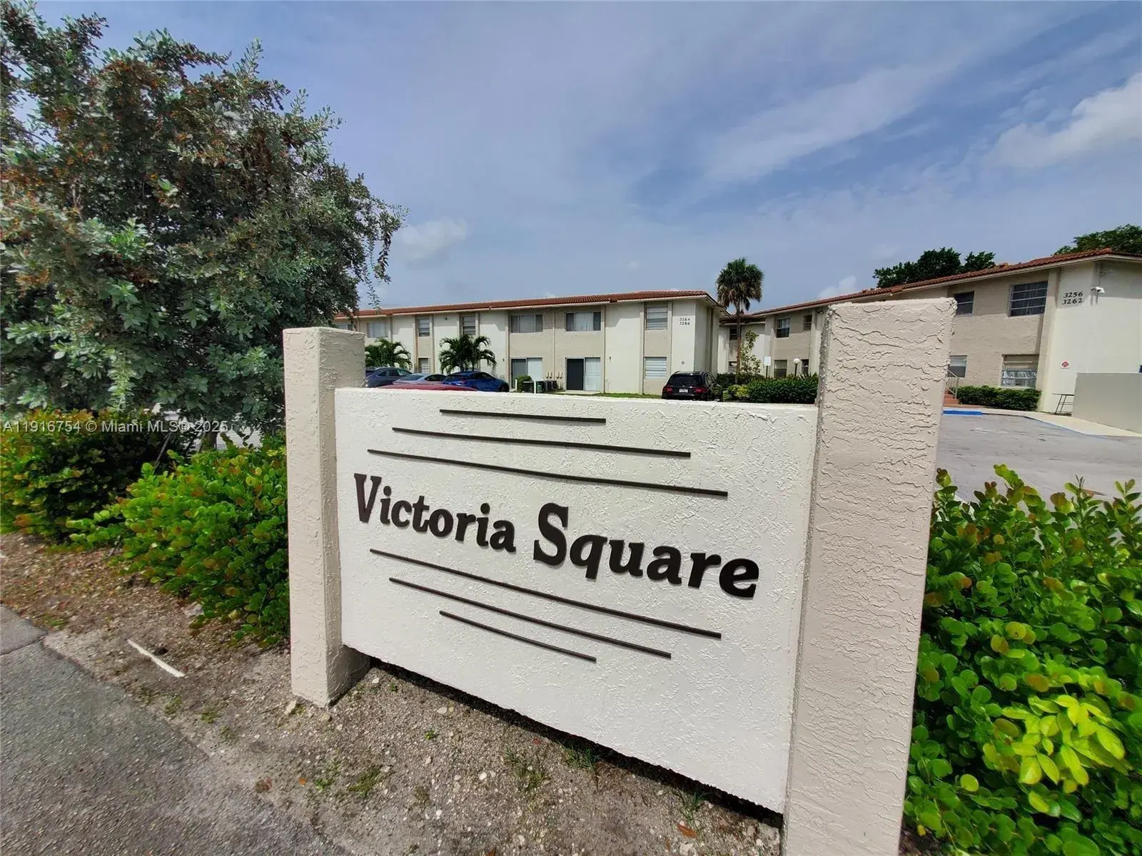 3216 Coral Ridge Dr # 3216, Coral Springs FL 33065