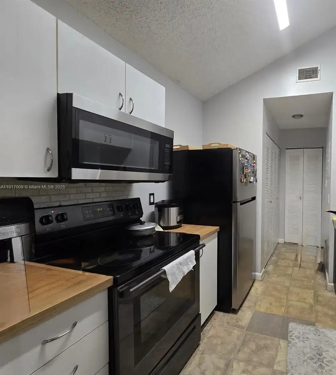 10420 SW 158th Ct # 304, Miami FL 33196 photo 4