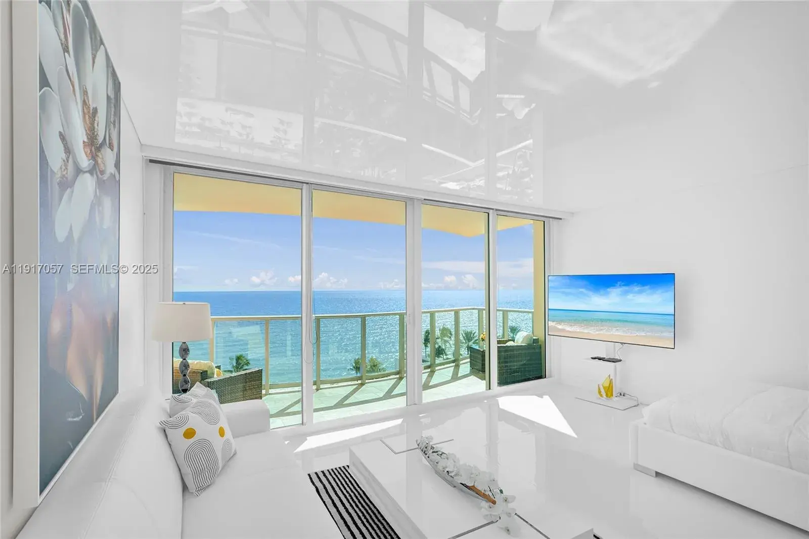 2501 S Ocean Dr, Hollywood FL 33019