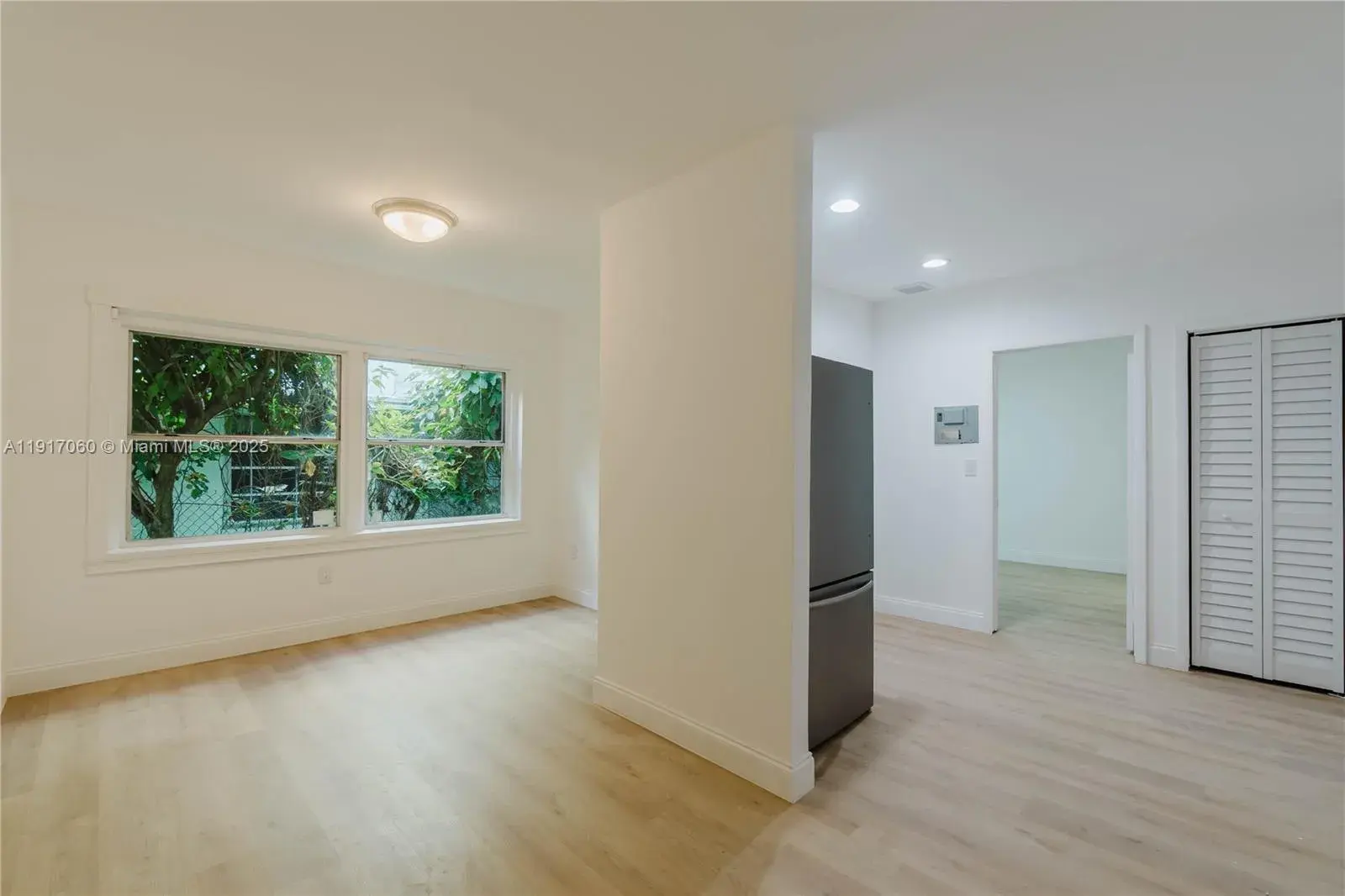 1555 Pennsylvania Ave # 108, Miami Beach FL 33139
