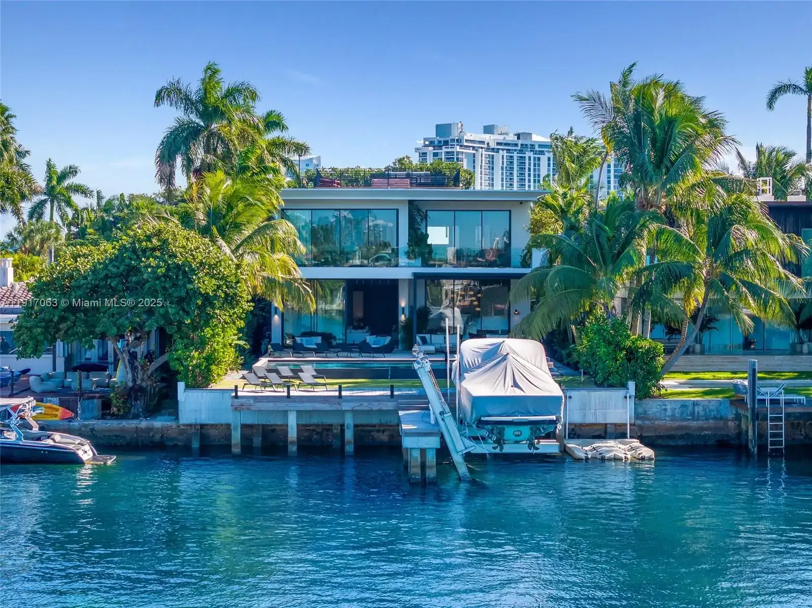 200 W Rivo Alto Dr, Miami Beach FL 33139 photo 3