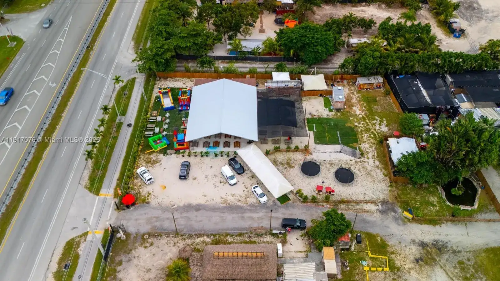 16860 SW 177TH AVE, Miami FL 33187 photo 3