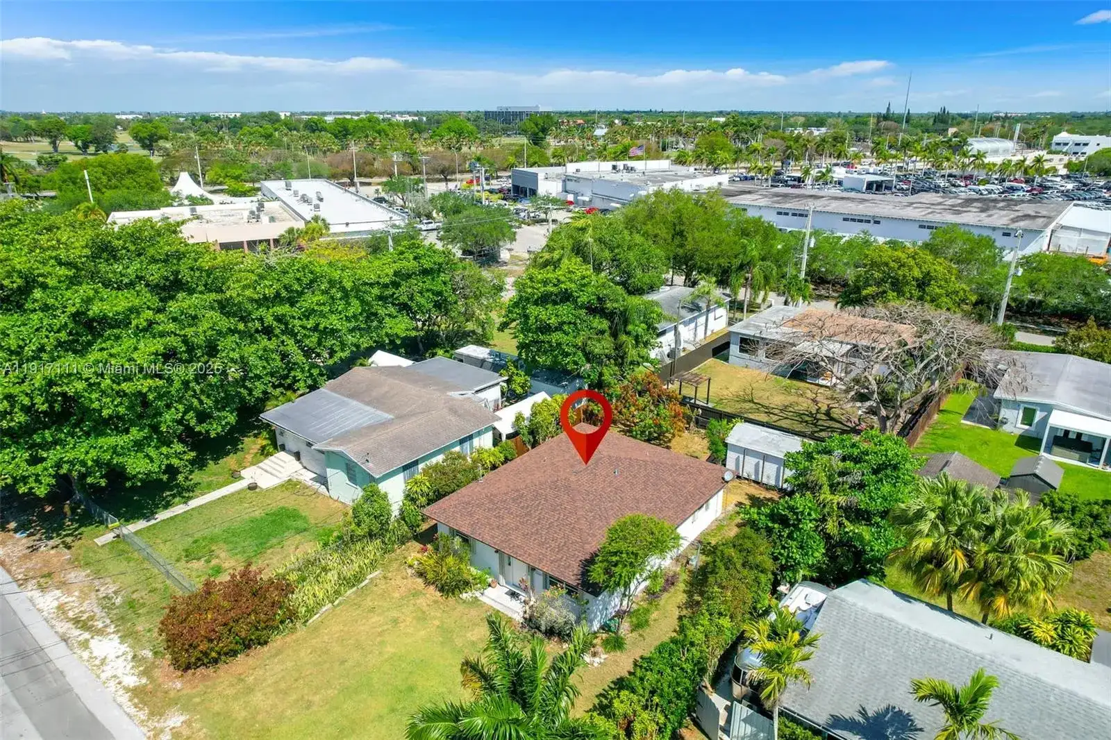 9085 SW 157th St, Palmetto Bay FL 33157 photo 2