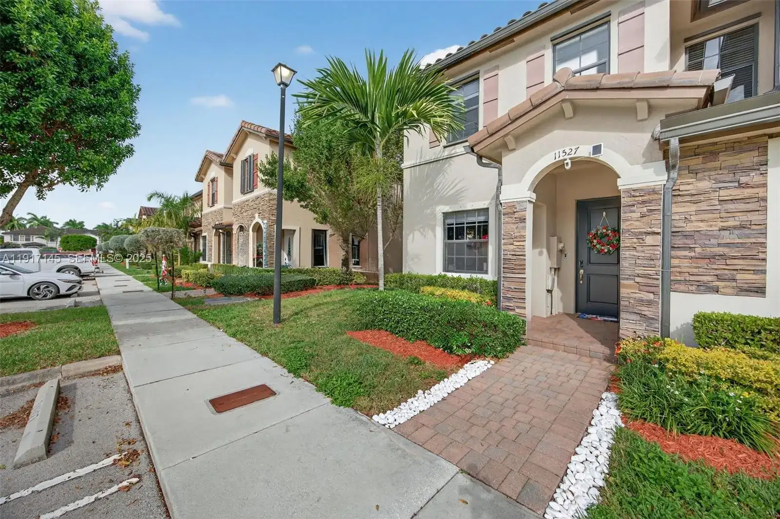 11527 SW 248th Ln, Homestead FL 33032 photo 3