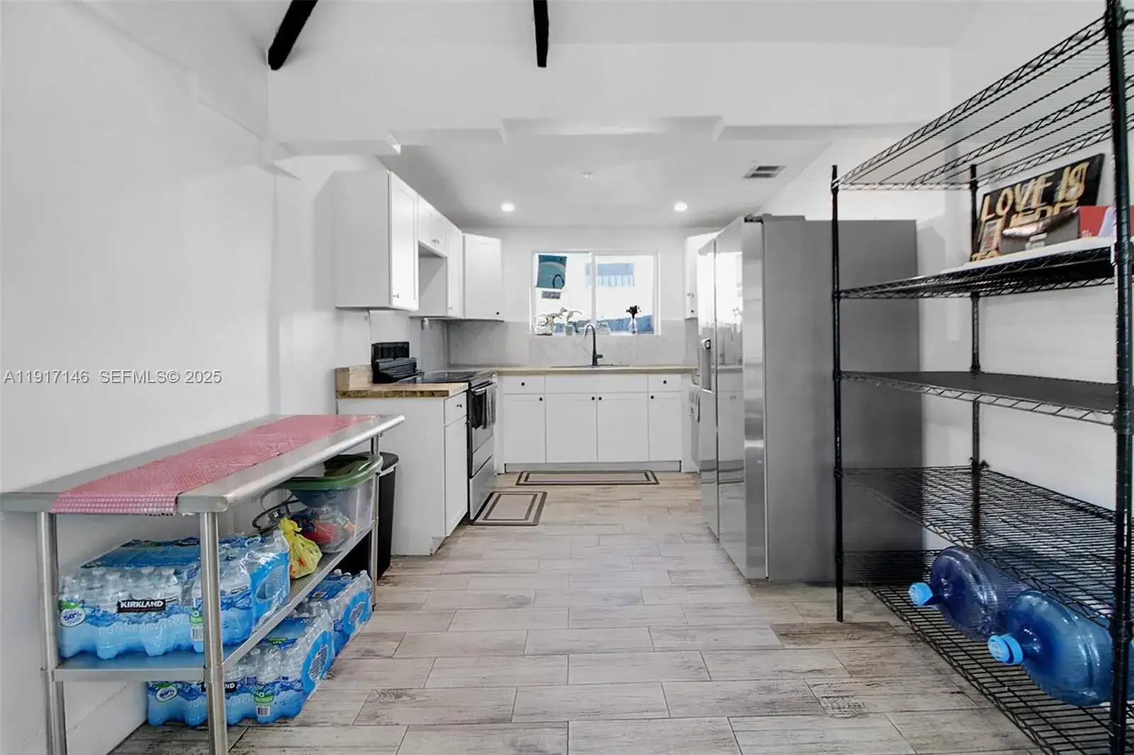 2275 NW 30th St, Miami FL 33142 photo 4