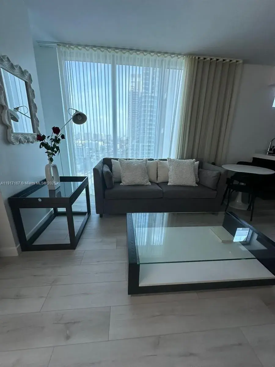 17315 Collins Ave # 2006, Sunny Isles Beach FL 33160