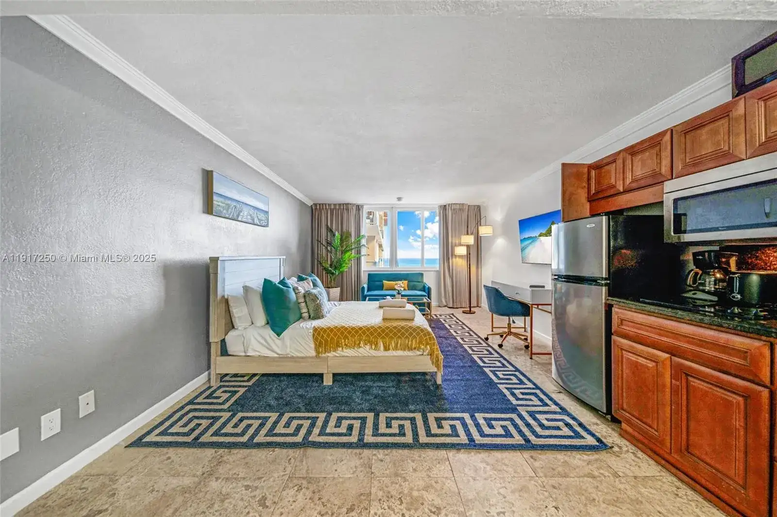 19201 Collins Ave # 949, Sunny Isles Beach FL 33160 photo 3