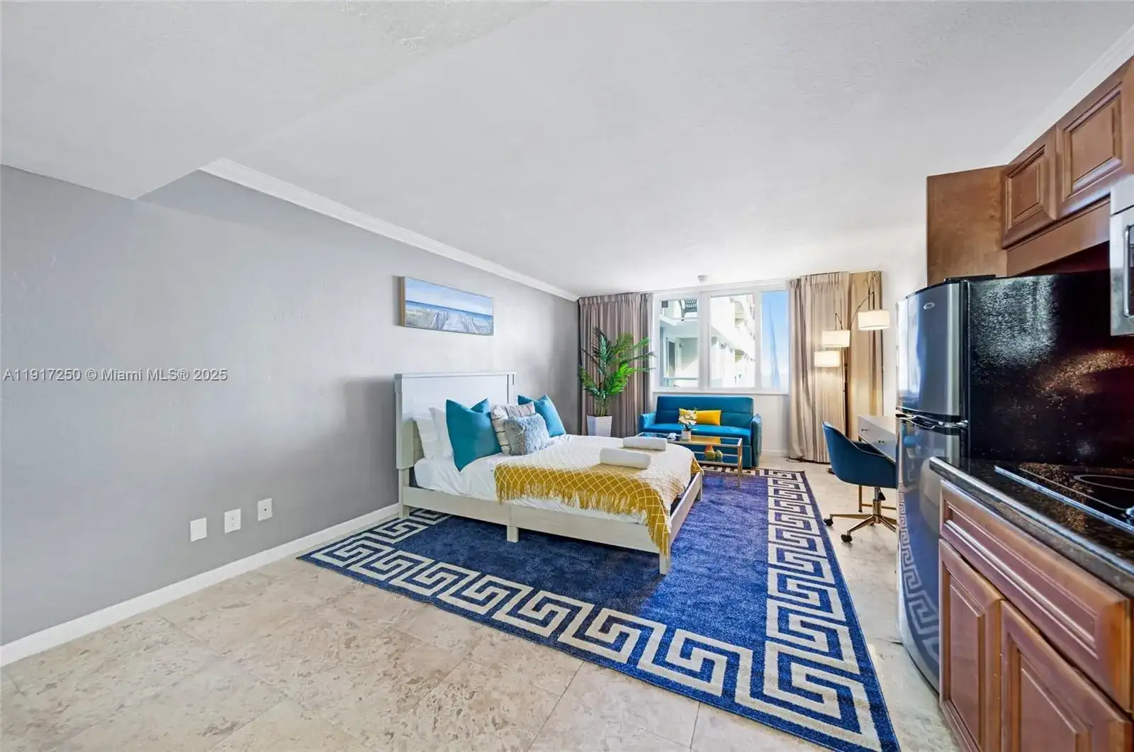 19201 Collins Ave # 949, Sunny Isles Beach FL 33160 photo 4