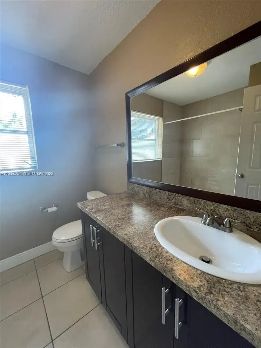 1472 NE 25th, Pompano Beach FL 33064 photo 4