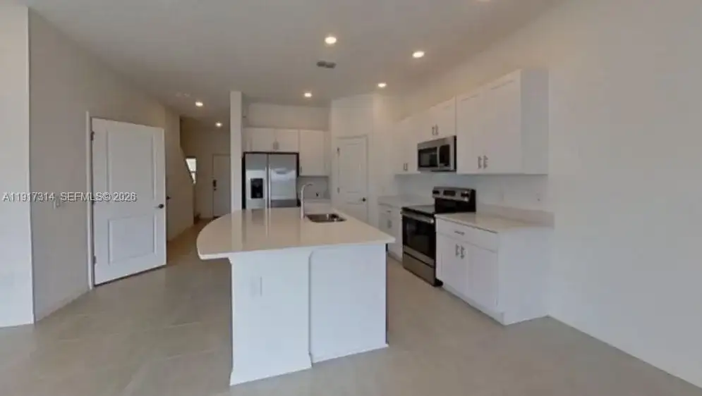 1345 Anchor Bend way, Kissimmee FL 34746 photo 2