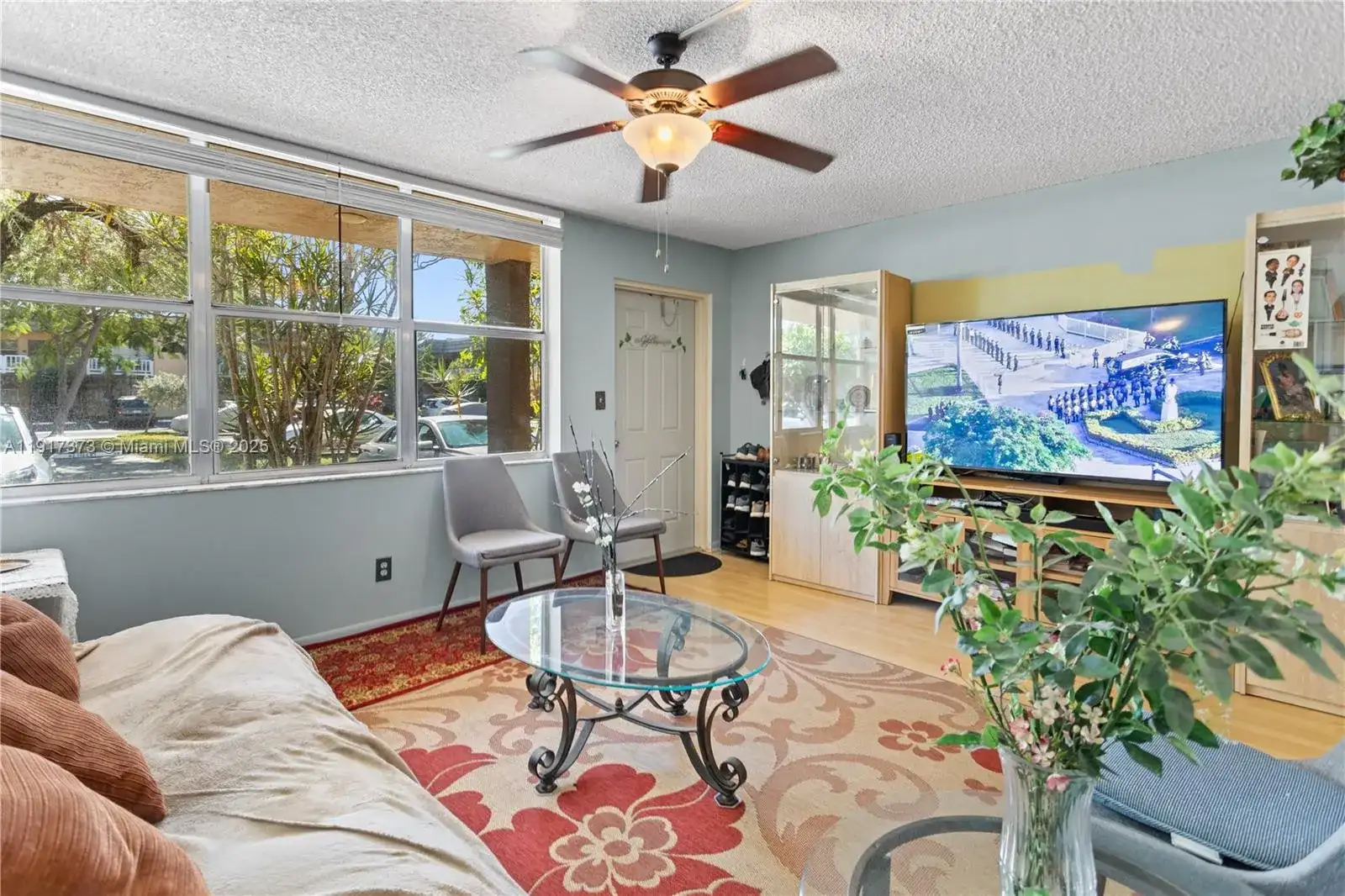 9121 Sunrise Lakes Blvd # 104, Sunrise FL 33322 photo 5