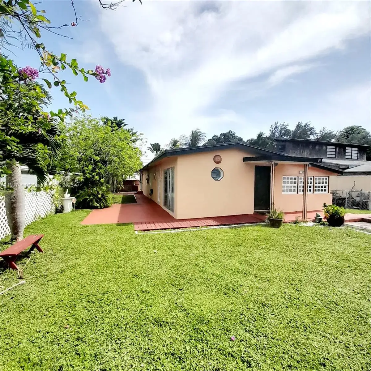 1830 NE 175th St # 1, North Miami Beach FL 33162 photo 2