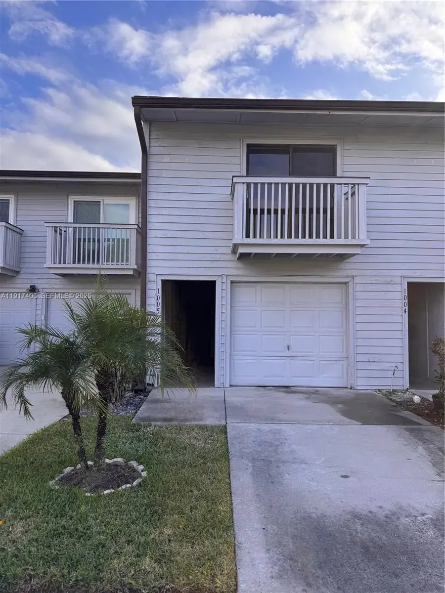 6436 N 92nd # 1005, Other City - In The State Of Florida FL 33782