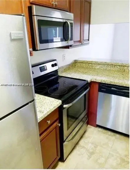 22102 Glenmoor Dr # 102, West Palm Beach FL 33409