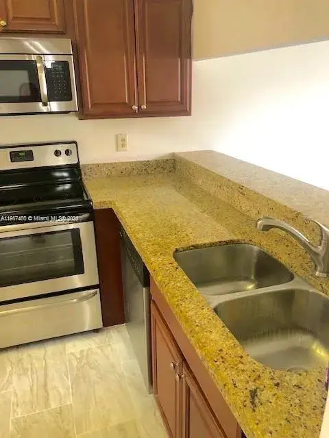 22102 Glenmoor Dr # 102, West Palm Beach FL 33409