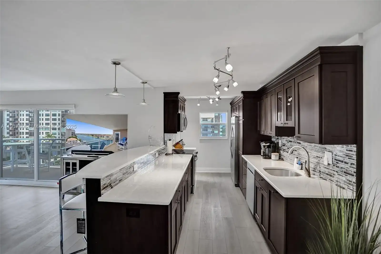 1160 Hillsboro Mile # 701, Hillsboro Beach FL 33062