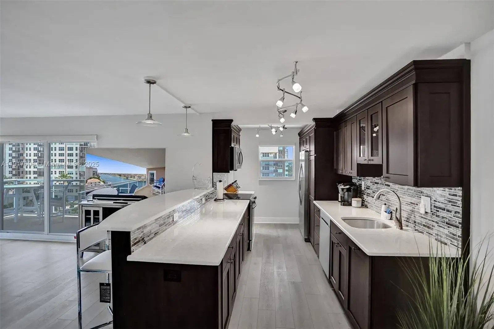 1160 Hillsboro Mile # 701, Hillsboro Beach FL 33062