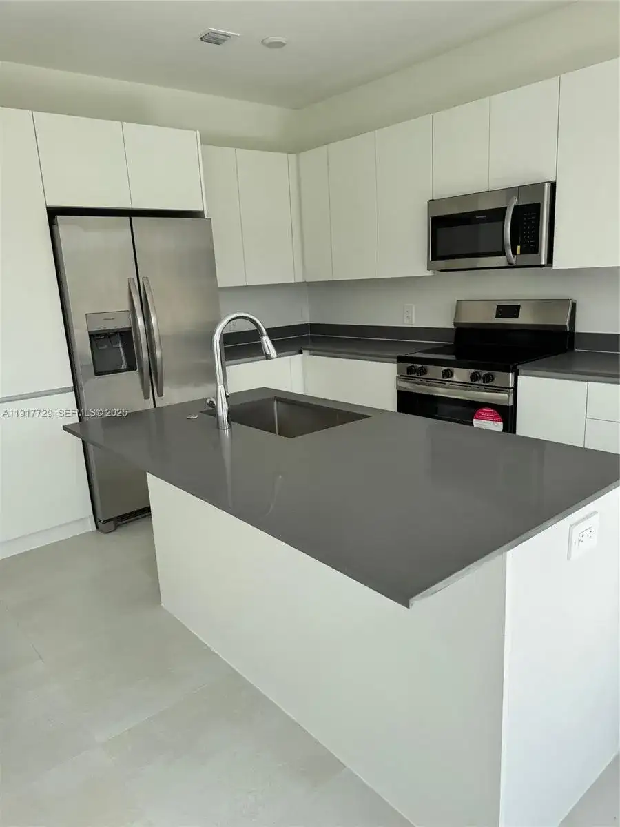 18948 SW 344th Ter # 18948, Homestead FL 33034 photo 4