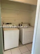 1314 White Pine Dr # B, Wellington FL 33414
