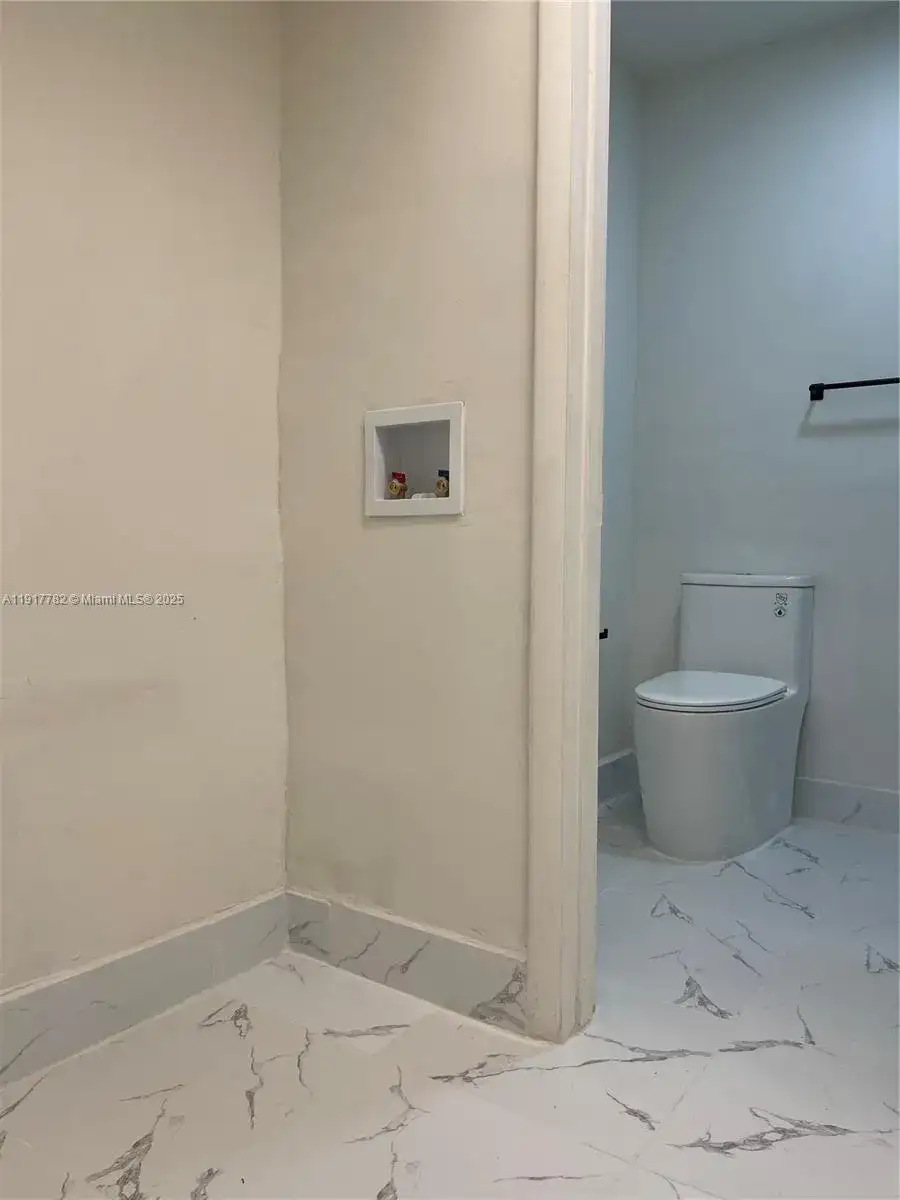 7328 SW 82nd St # B213, Miami FL 33143 photo 5