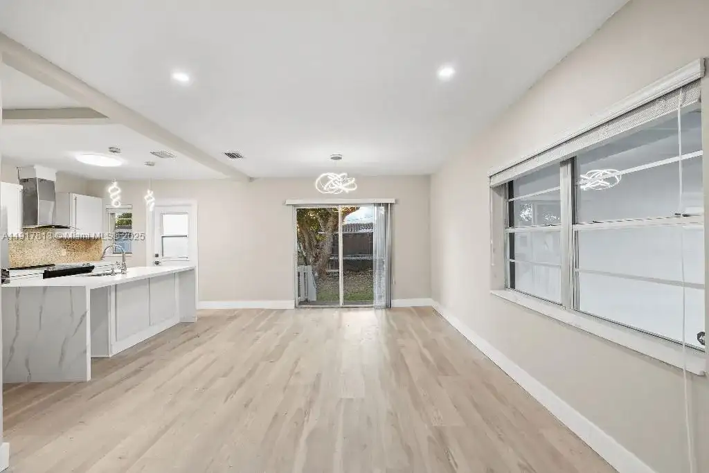 14760 Fillmore St, Miami FL 33176 photo 4
