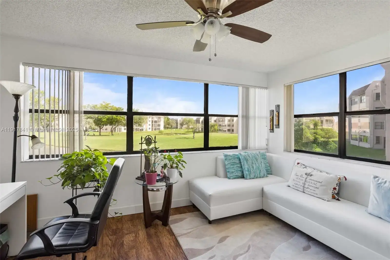 10207 Sunrise Lakes Blvd # 203, Sunrise FL 33322 photo 4