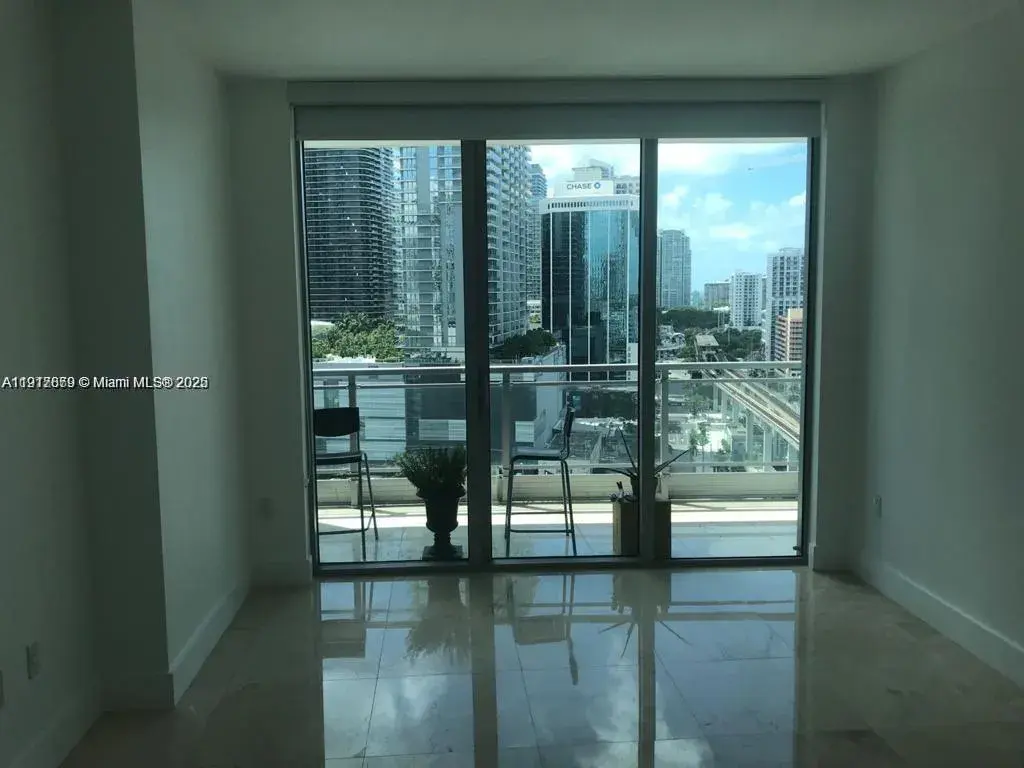 92 SW 3rd St # 1904, Miami FL 33130 photo 5