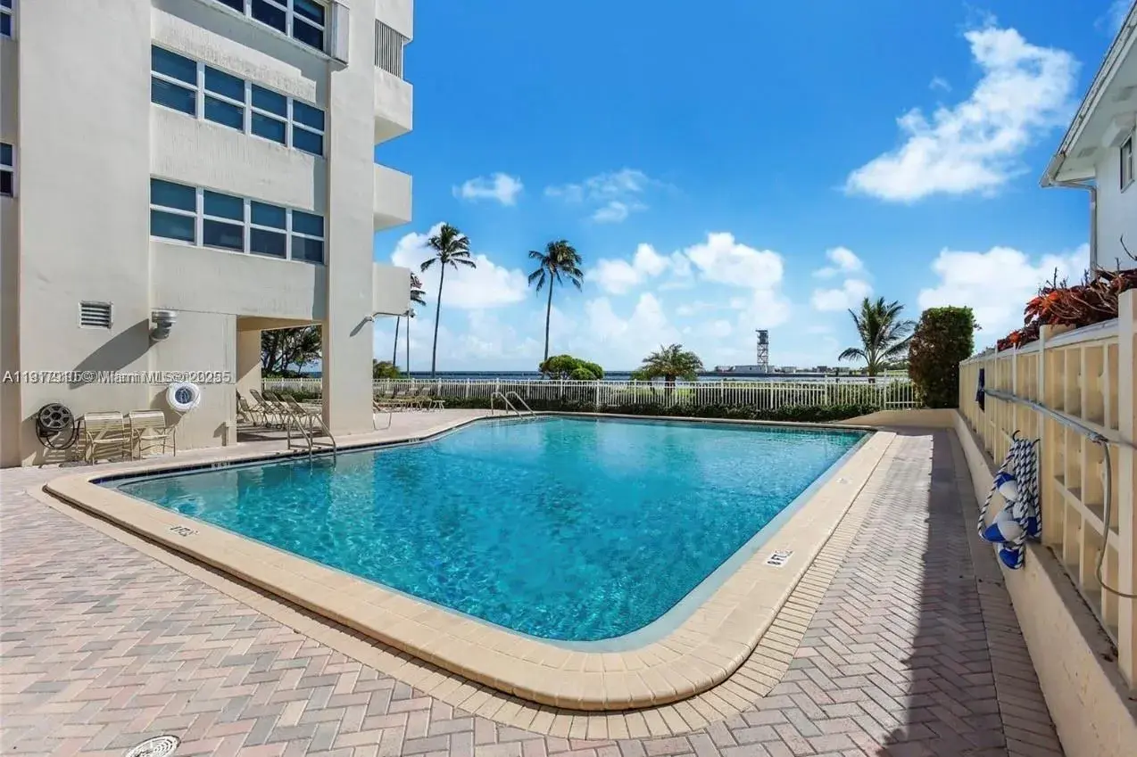 2100 S Ocean Dr # 12L, Fort Lauderdale FL 33316