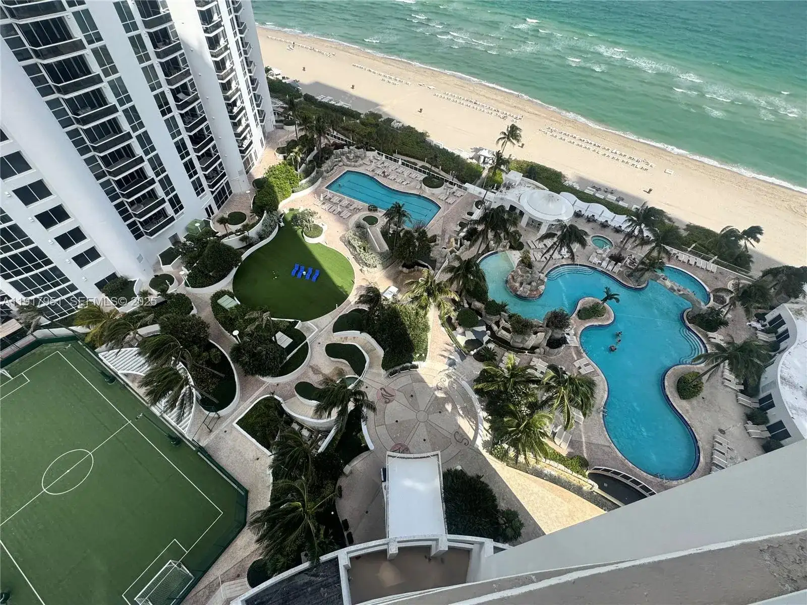 18001 Collins ave # 2107, Sunny Isles Beach FL 33160 photo 3