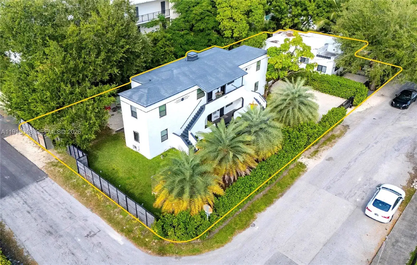 8270 NE 1st Pl, Miami FL 33138 photo 5