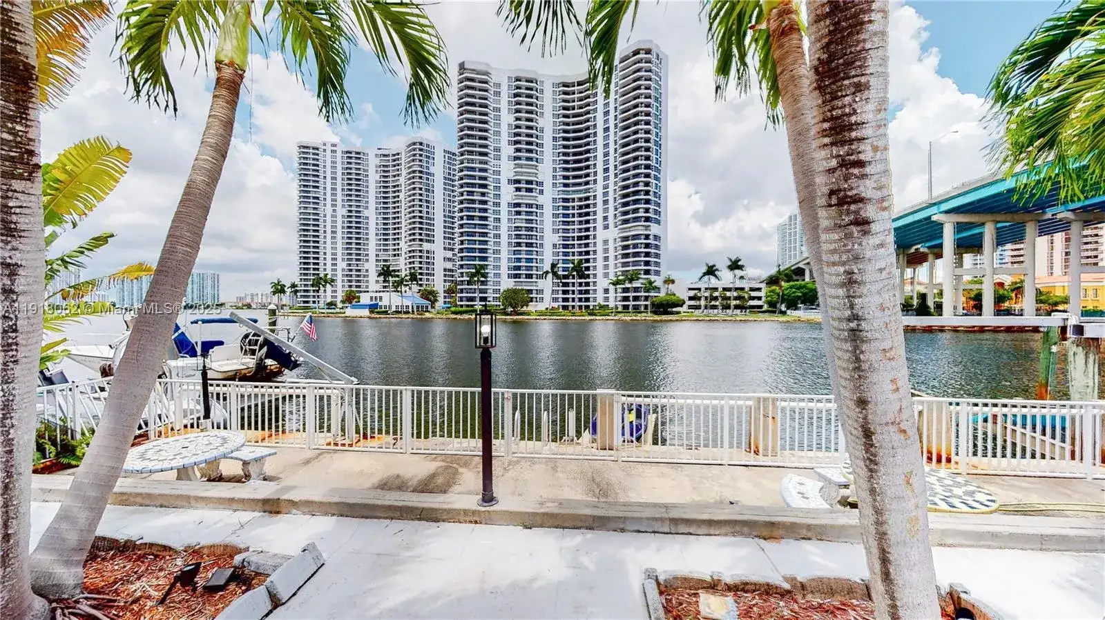 19140 N Bay Rd, Sunny Isles Beach FL 33160 photo 5