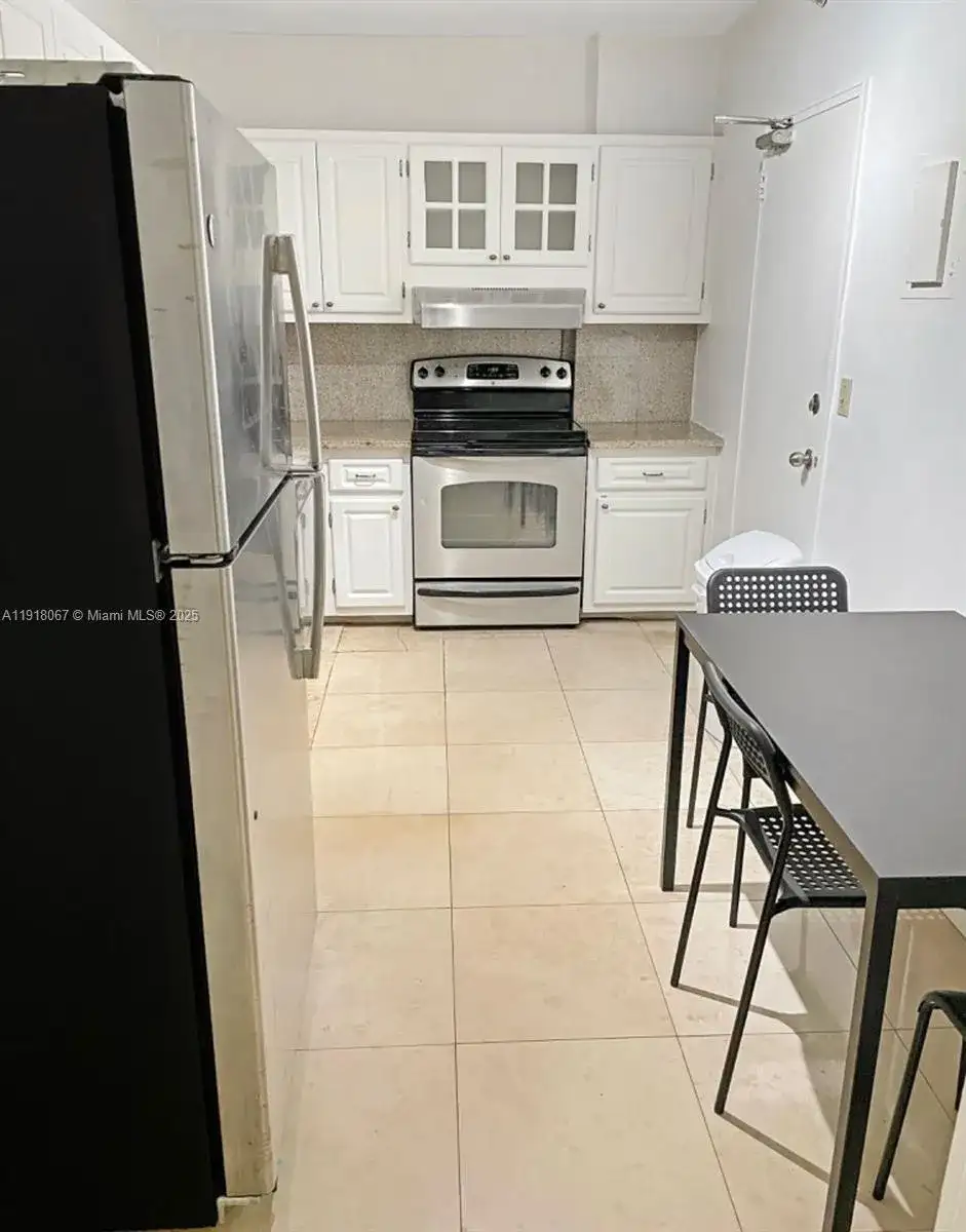 10185 Collins Ave # 315, Bal Harbour FL 33154 photo 4