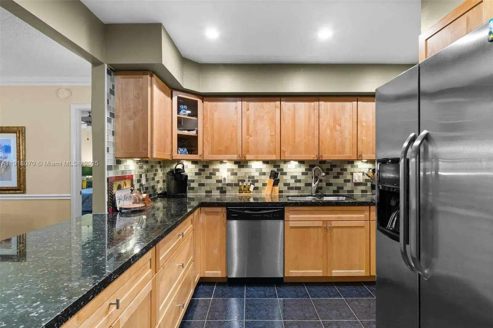 200 Diplomat Pkwy # 732, Hallandale Beach FL 33009