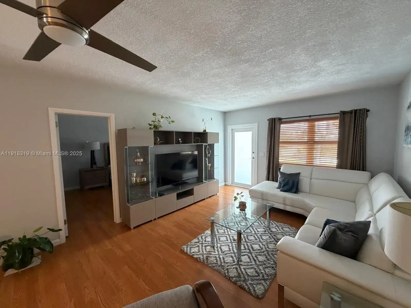630 Layne Blvd # 215, Hallandale Beach FL 33009 photo 2