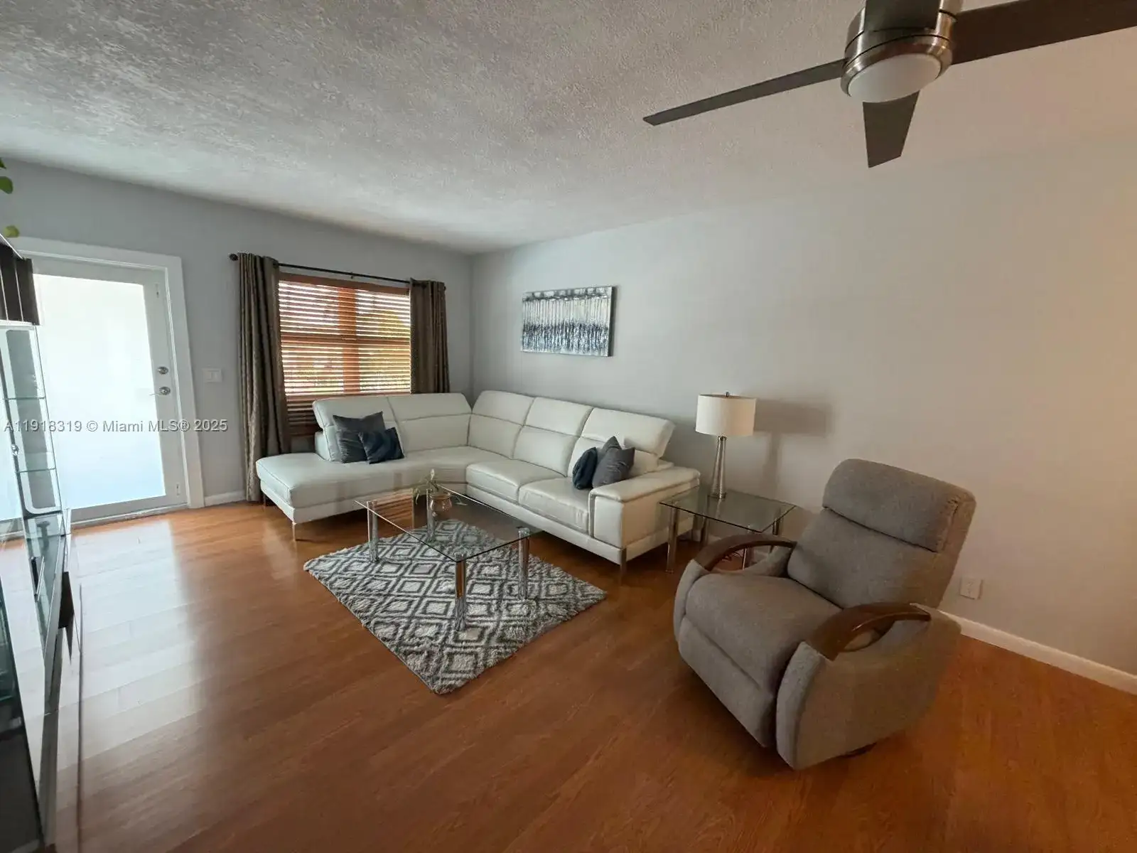 630 Layne Blvd # 215, Hallandale Beach FL 33009 photo 3